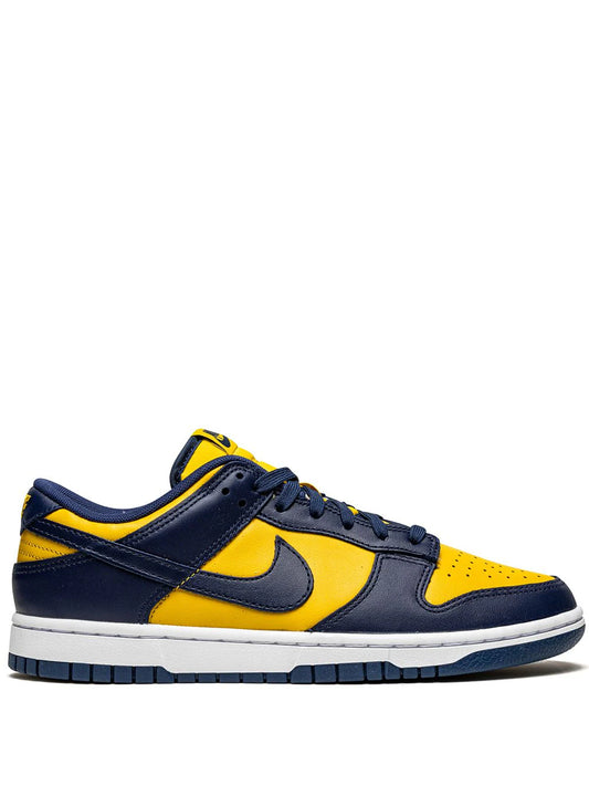 Nike - SB Dunk Low  "Michigan"